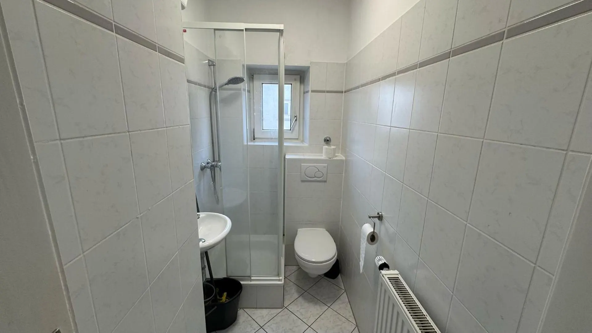 Ruhige 3-Zimmerwohnung Im Norden Bremens Fuer Monteure Und Geschaeftsreisende Pm 31 Og 0*, Bremen