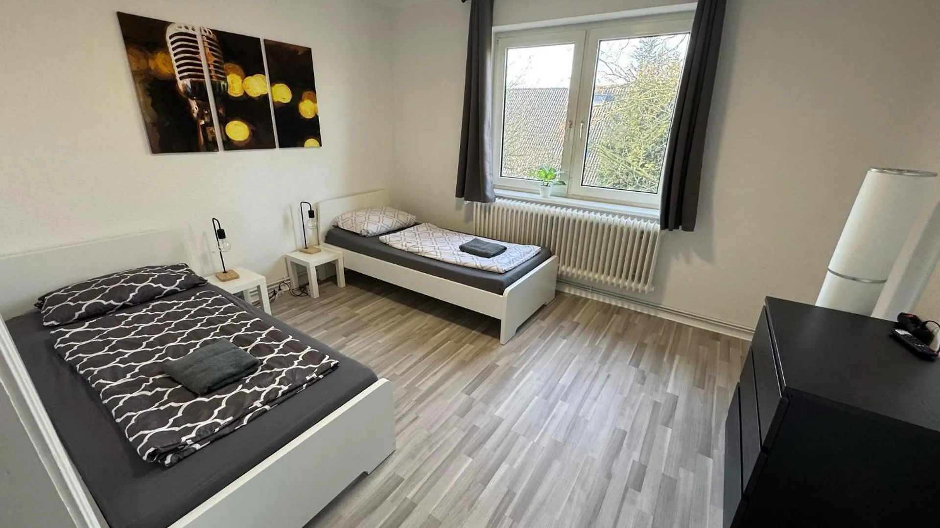 Ruhige 3-Zimmerwohnung Im Norden Bremens Fuer Monteure Und Geschaeftsreisende Pm 31 Og